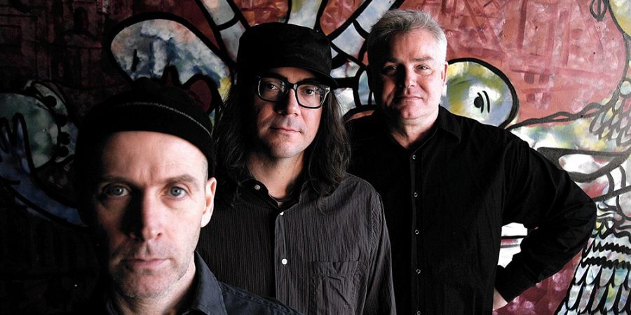 The Messthetics (members of Fugazi), Lisa Bella Donna, Unmonumental